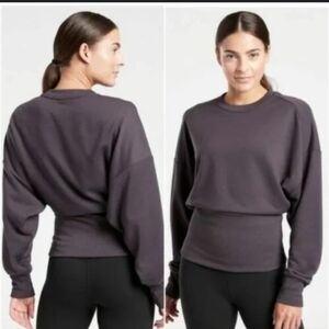 Athleta Gray Long Sleeve Sweatshirt
